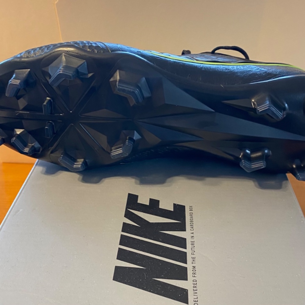 cleats phantom